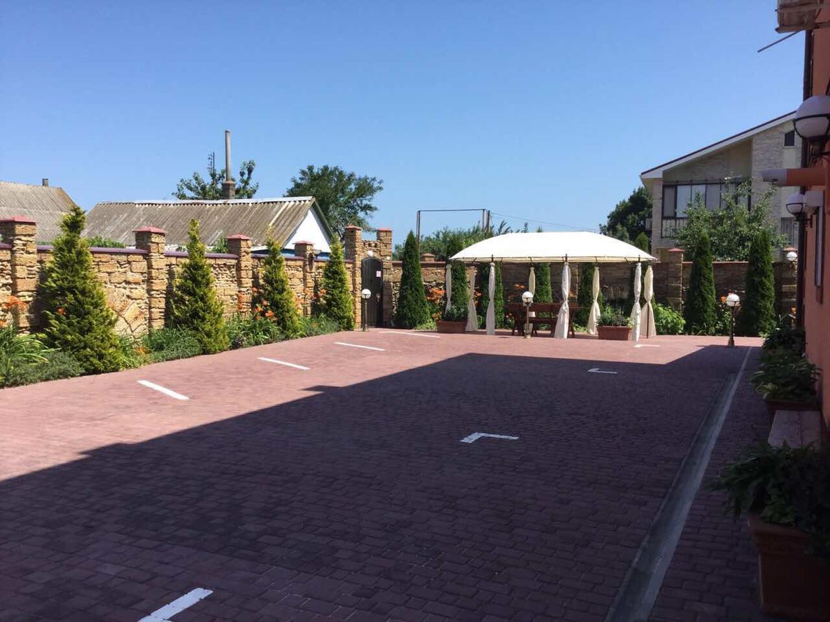 Inn Na Bugaze Karolino-Buhaz Exterior foto